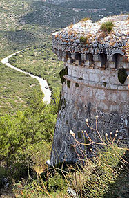 Torre del castello di Agios Georgios